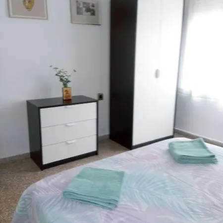 Spacious Flat In The Center Apartment